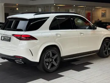 MERCEDES-BENZ GLE 580 4M AMG Pano HuD Sitzklima Garantie2029