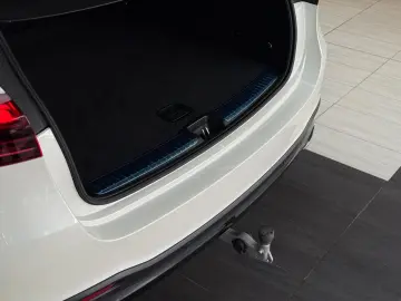 MERCEDES-BENZ GLE 580 4M AMG Pano HuD Sitzklima Garantie2029