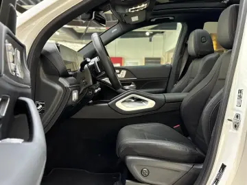 MERCEDES-BENZ GLE 580 4M AMG Pano HuD Sitzklima Garantie2029