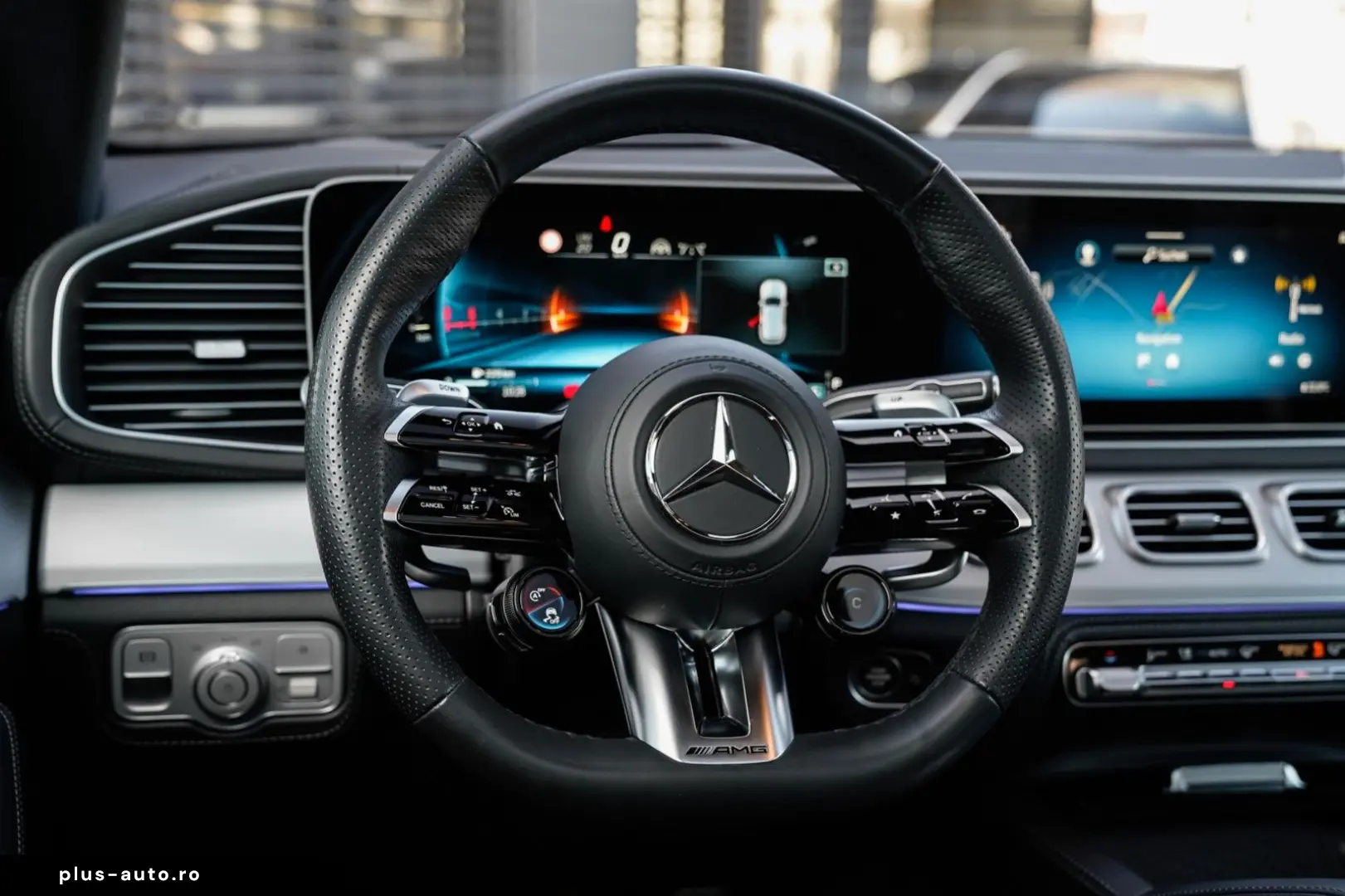 MERCEDES-BENZ GLE 53 AMG 4M  Pano-AHK-Burmester-Massage-22