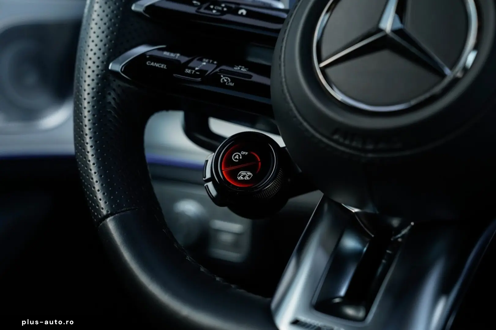 MERCEDES-BENZ GLE 53 AMG 4M  Pano-AHK-Burmester-Massage-22