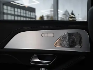 MERCEDES-BENZ GLE 53 AMG 4M  Pano-AHK-Burmester-Massage-22