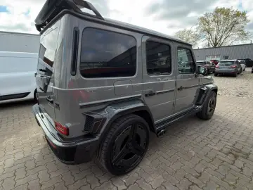 Mercedes-Benz BRABUS 900 ROCKET