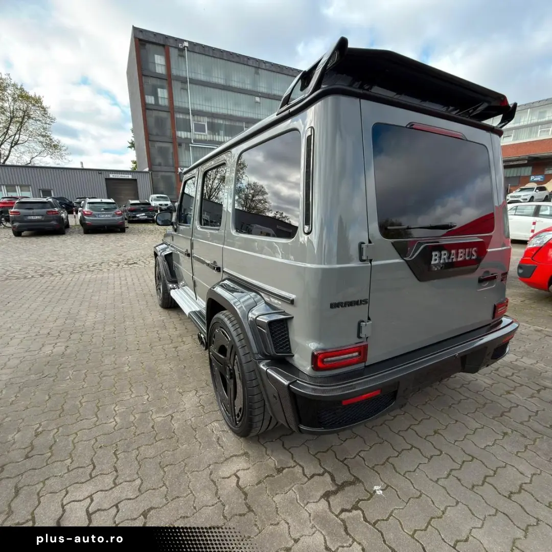 Mercedes-Benz BRABUS 900 ROCKET