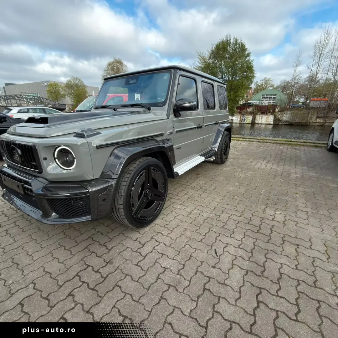 Mercedes-Benz BRABUS 900 ROCKET