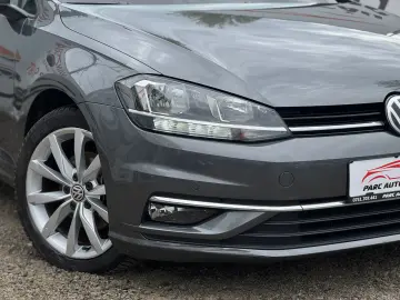 Volkswagen Golf VII