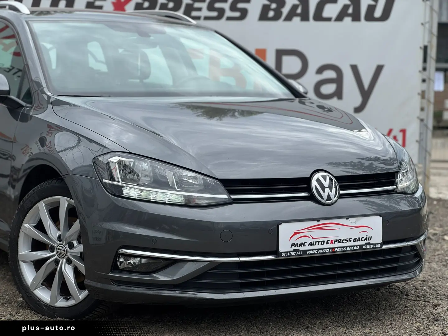 Volkswagen Golf VII