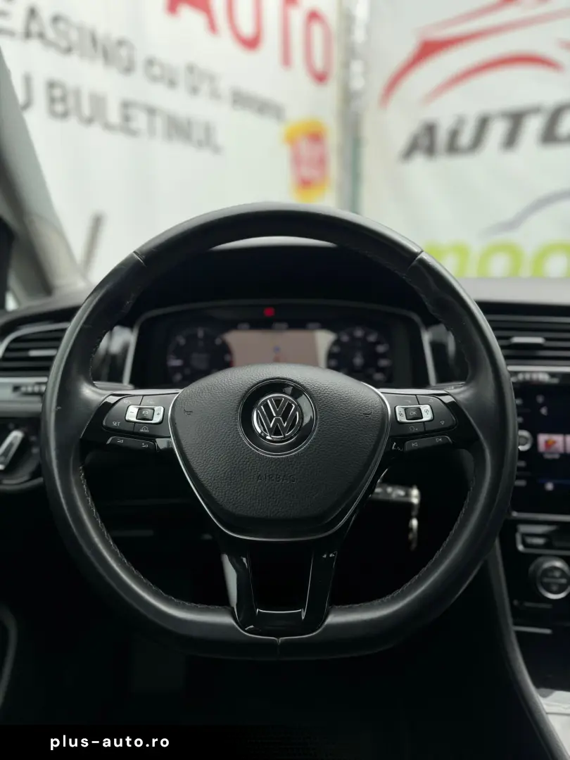 Volkswagen Golf VII