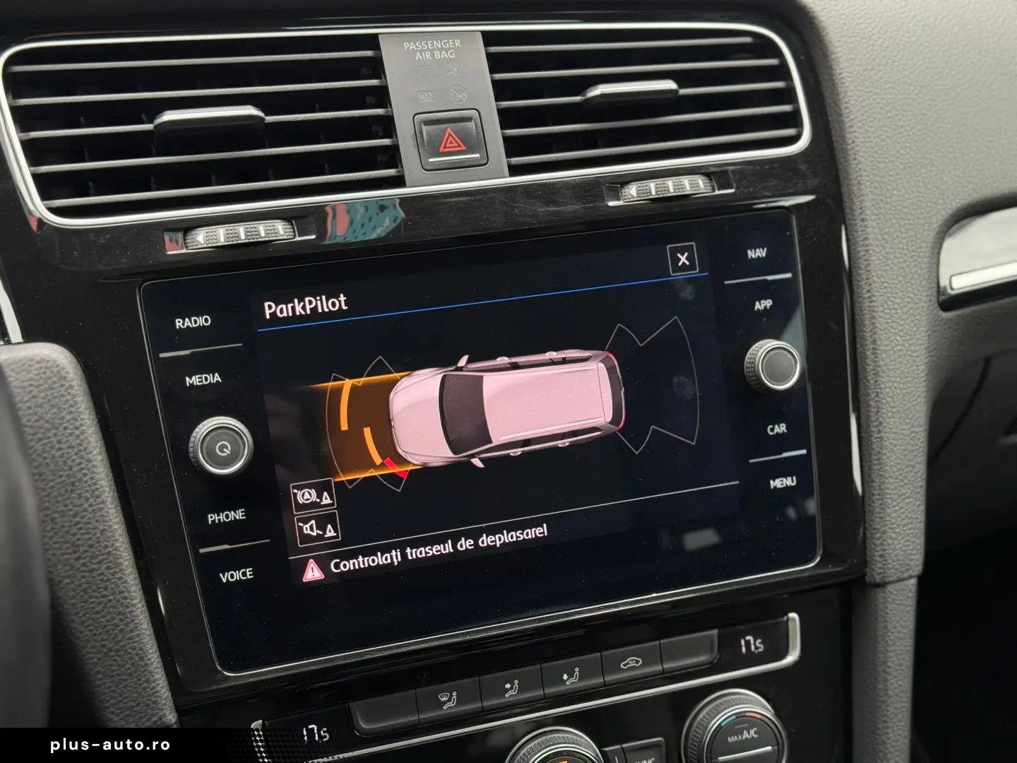 Volkswagen Golf VII