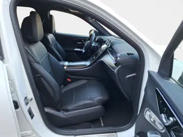 MERCEDES-BENZ GLC 200 4M Burmester Ventilation 360