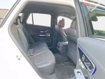 MERCEDES-BENZ GLC 200 4M Burmester Ventilation 360