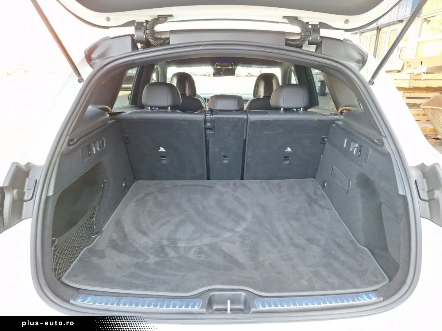 MERCEDES-BENZ GLC 200 4M Burmester Ventilation 360