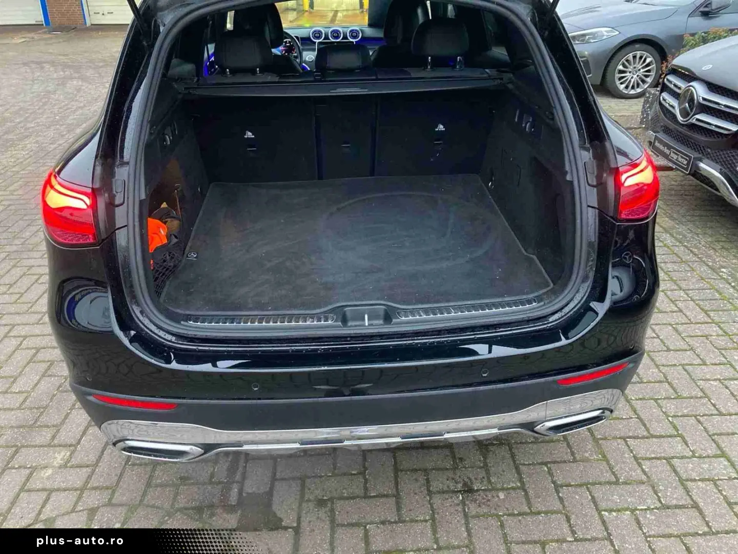 MERCEDES-BENZ GLC 220 d 4M