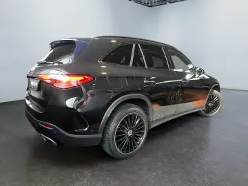 MERCEDES-BENZ GLC 220d 4M AMG Night Memo Kam360 DigitalLight