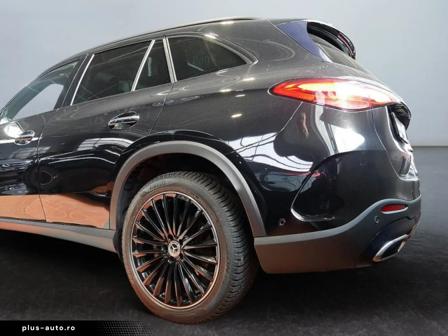 MERCEDES-BENZ GLC 220d 4M AMG Night Memo Kam360 DigitalLight