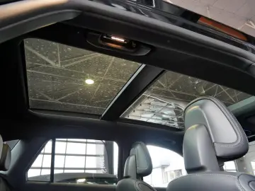 MERCEDES-BENZ GLC 220d 4M AMG Night Memo Kam360 DigitalLight