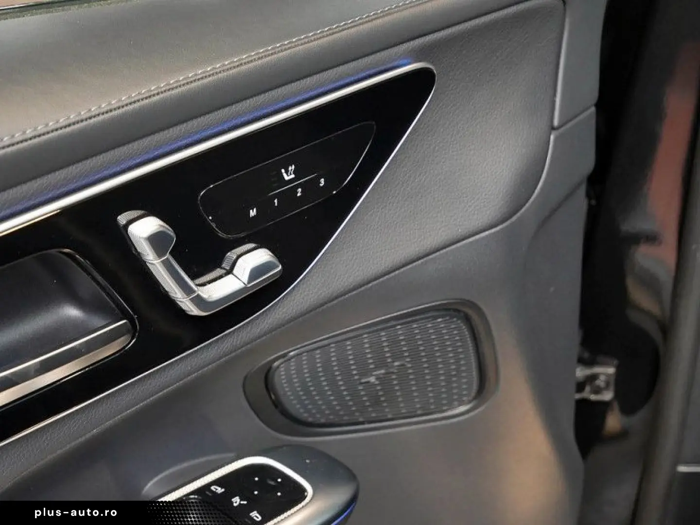 MERCEDES-BENZ GLC 220d 4M AMG Night Memo Kam360 DigitalLight