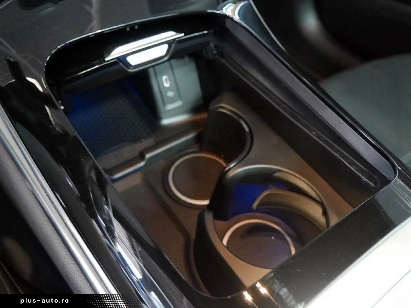 MERCEDES-BENZ GLC 220d 4M AMG Night Memo Kam360 DigitalLight