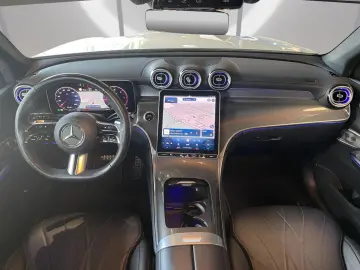 MERCEDES-BENZ GLC 220d 4MATIC AMG Pano 360 Winter