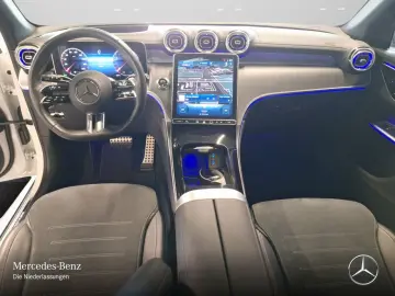 MERCEDES-BENZ GLC 200 4M AMG Prem  Pano DigiLED Memo 360
