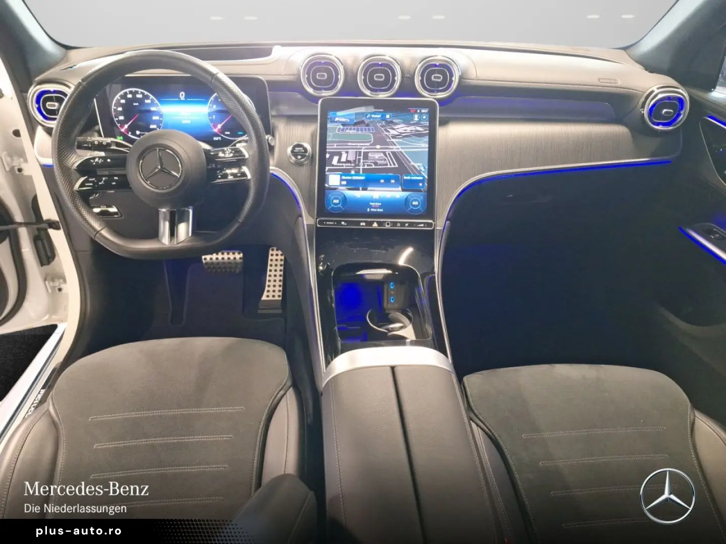 MERCEDES-BENZ GLC 200 4M AMG Prem  Pano DigiLED Memo 360