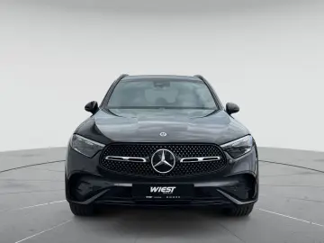 MERCEDES-BENZ GLC 200 AMG Line 4Matic