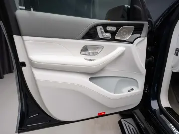 Mercedes Benz GLS 600 Maybach