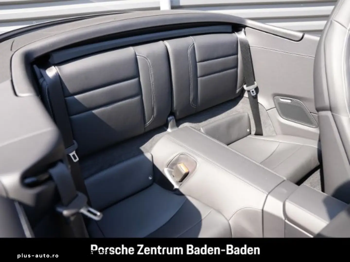 PORSCHE 992 911 Carrera Cabrio Liftsystem-VA HD-Matrix