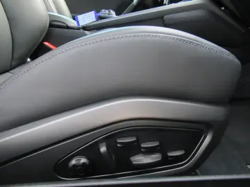 PORSCHE 992 CABRIO EXCL KREIDE ABGAS CHRONO 18W ACC®BOSE