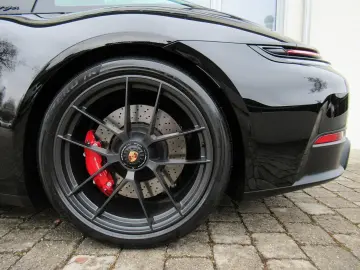 PORSCHE 992 TARGA 4 GTS EXCL KREIDE 18W BELÜ ACC®KEY HD