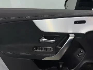 Mercedes-Benz CLA 200 AMG Night Special-Edition