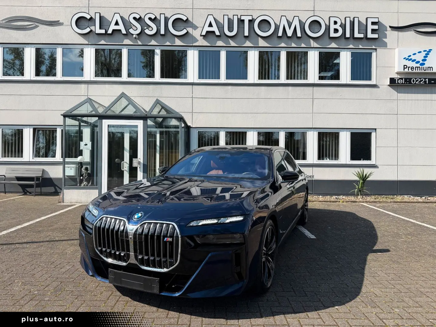 BMW M760 e xDrive individual Fond Entert NP195.000€