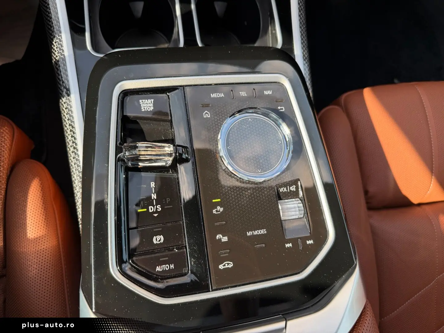 BMW M760 e xDrive individual Fond Entert NP195.000€