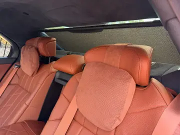 BMW M760 e xDrive individual Fond Entert NP195.000€