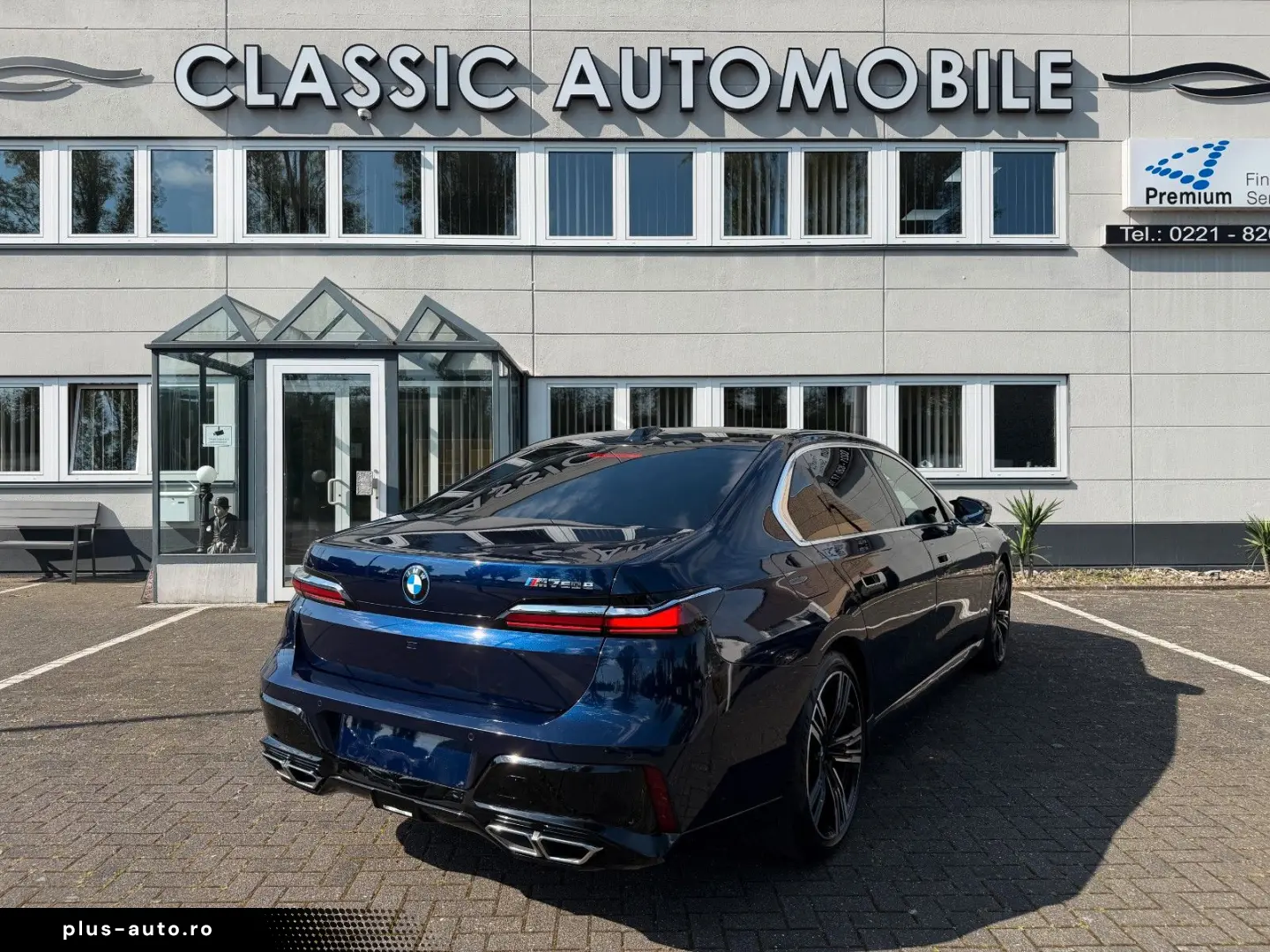 BMW M760 e xDrive individual Fond Entert NP195.000€