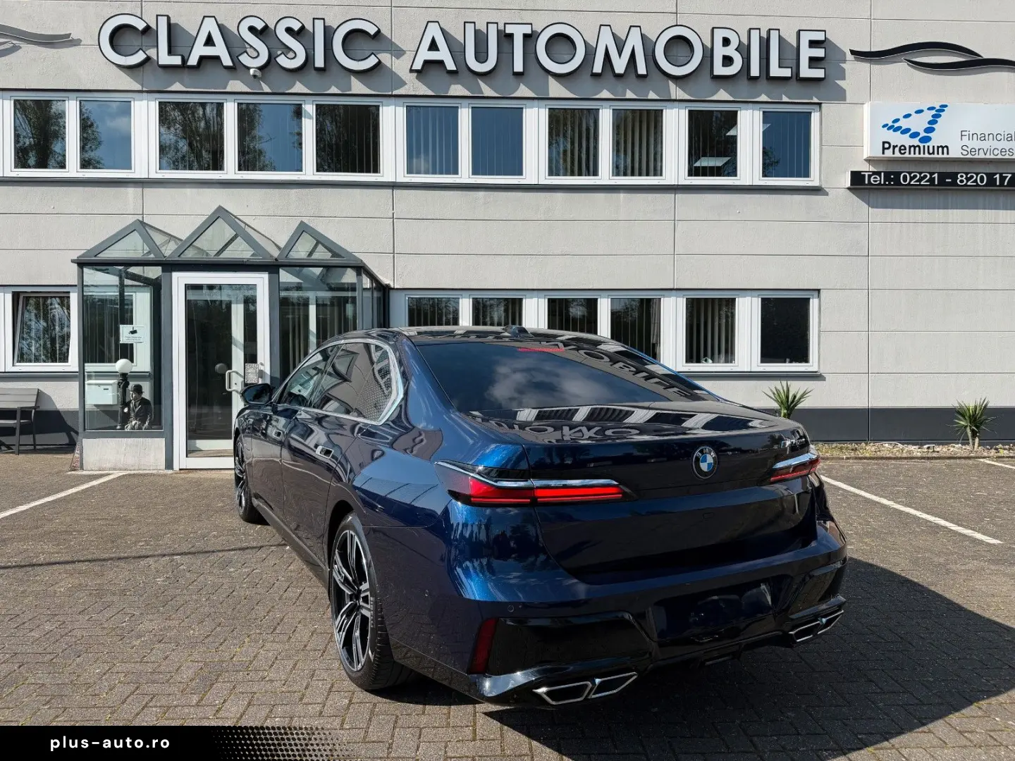 BMW M760 e xDrive individual Fond Entert NP195.000€