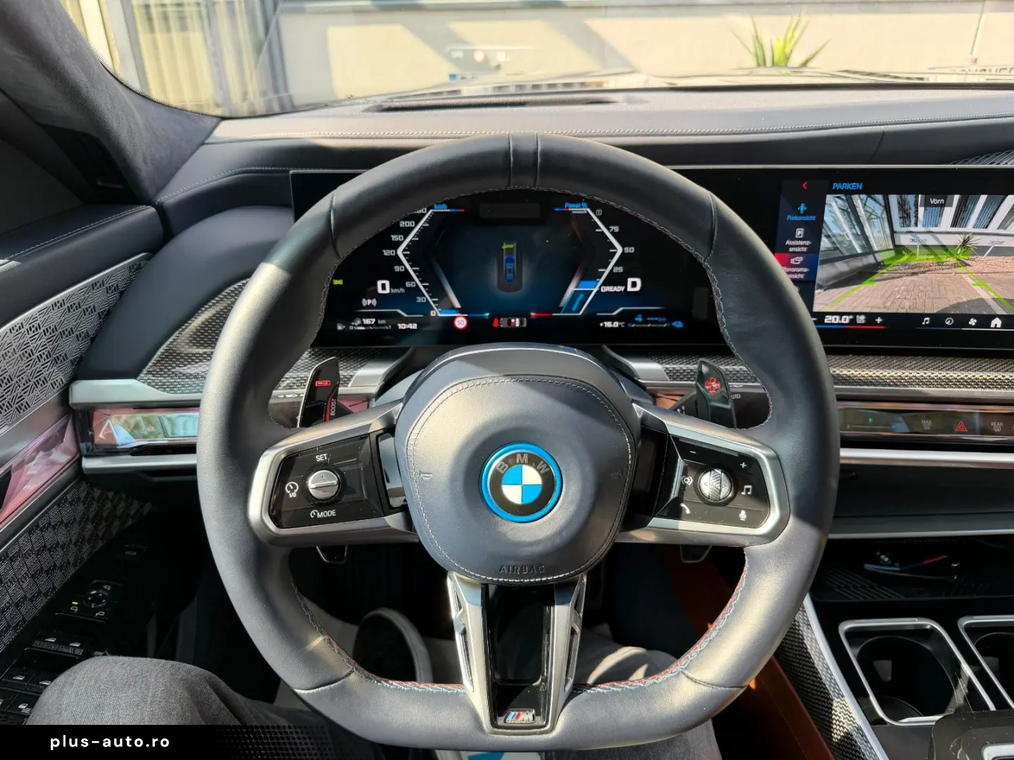 BMW M760 e xDrive individual Fond Entert NP195.000€