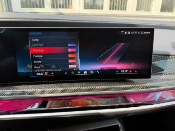 BMW M760 e xDrive individual Fond Entert NP195.000€