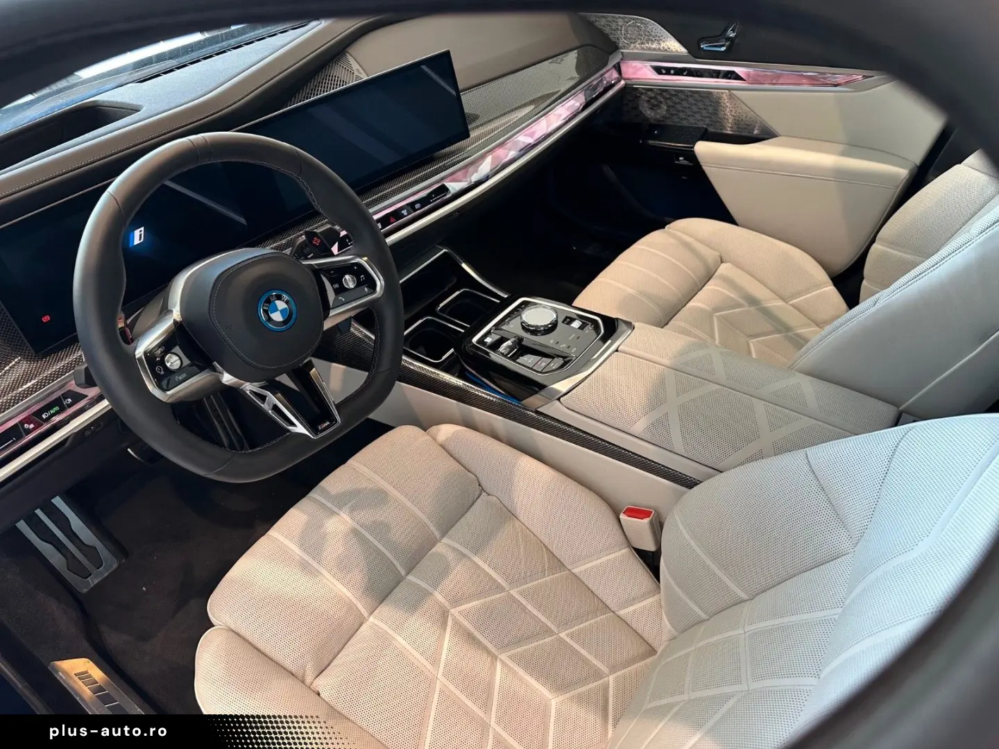 BMW M760 7 M760 e xDrive