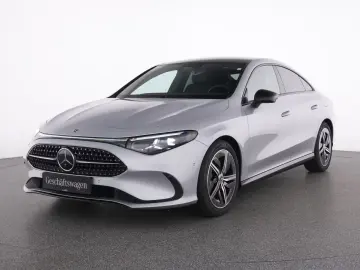 Mercedes-Benz CLA 180 PROGRESSIVE NIGHT 18''-AMG