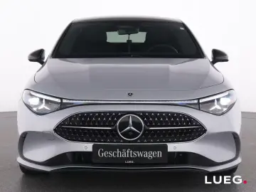 Mercedes-Benz CLA 180 PROGRESSIVE NIGHT 18''-AMG