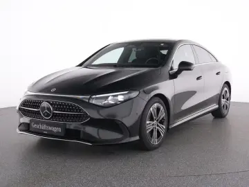 Mercedes-Benz CLA 180 PROGRESSIVE 18'' DISTRONIC