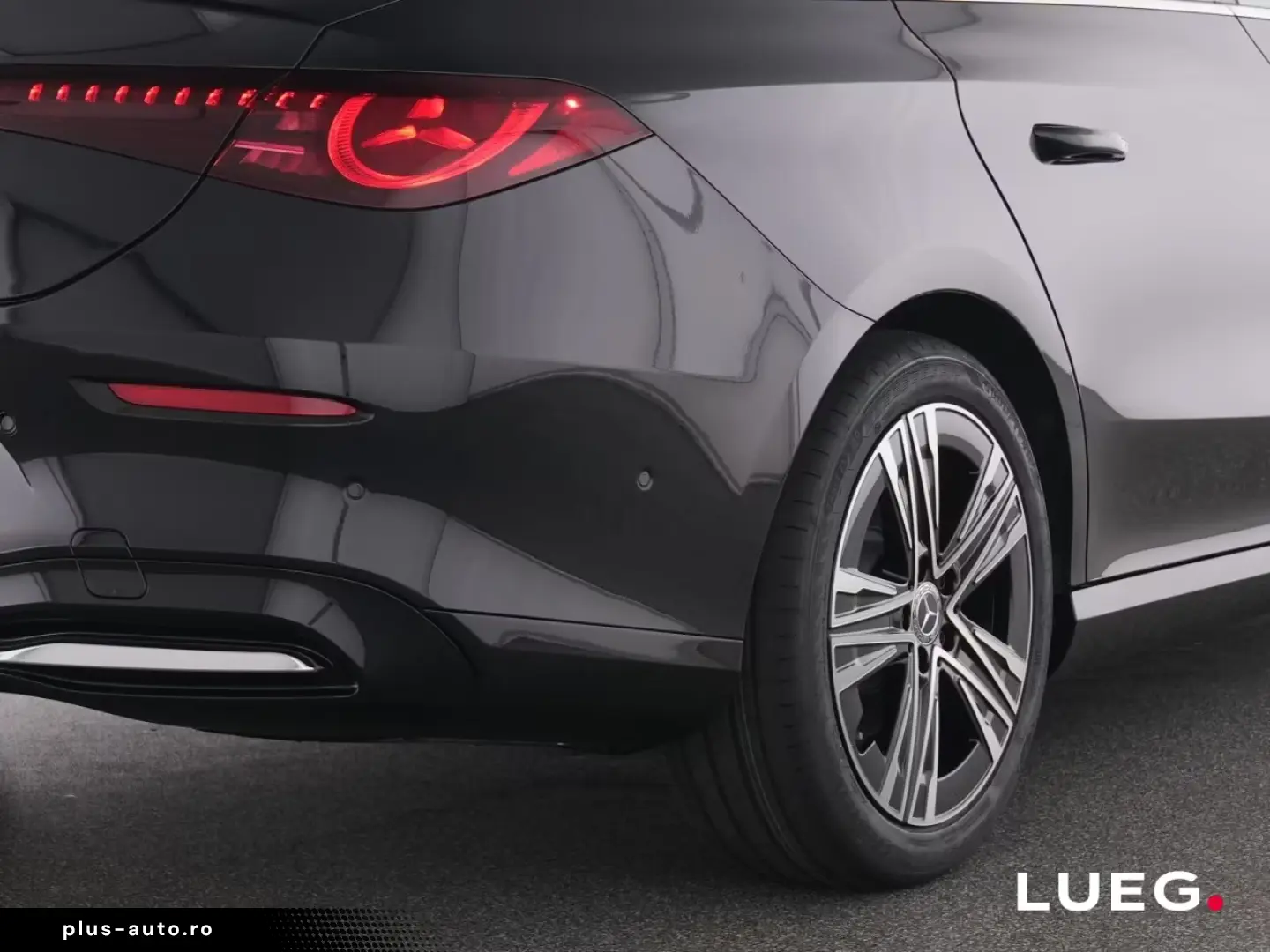 Mercedes-Benz CLA 180 PROGRESSIVE 18'' DISTRONIC