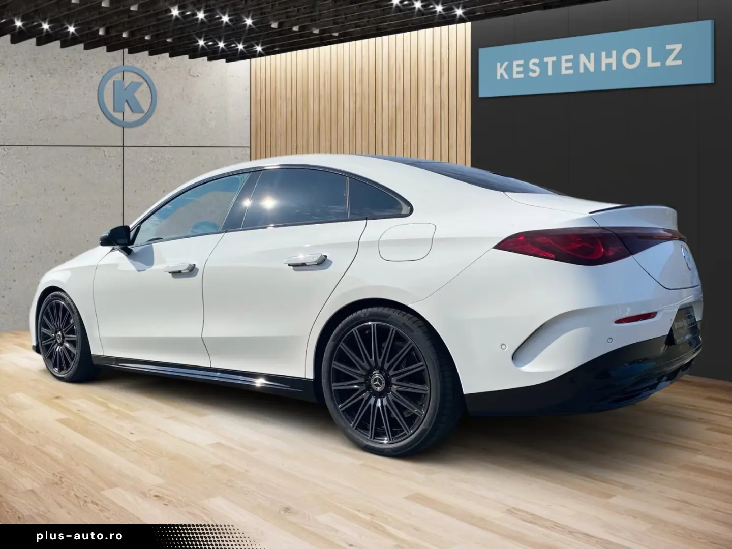 Mercedes-Benz CLA 180 AMG  PREMIUM SUPERSCREEN