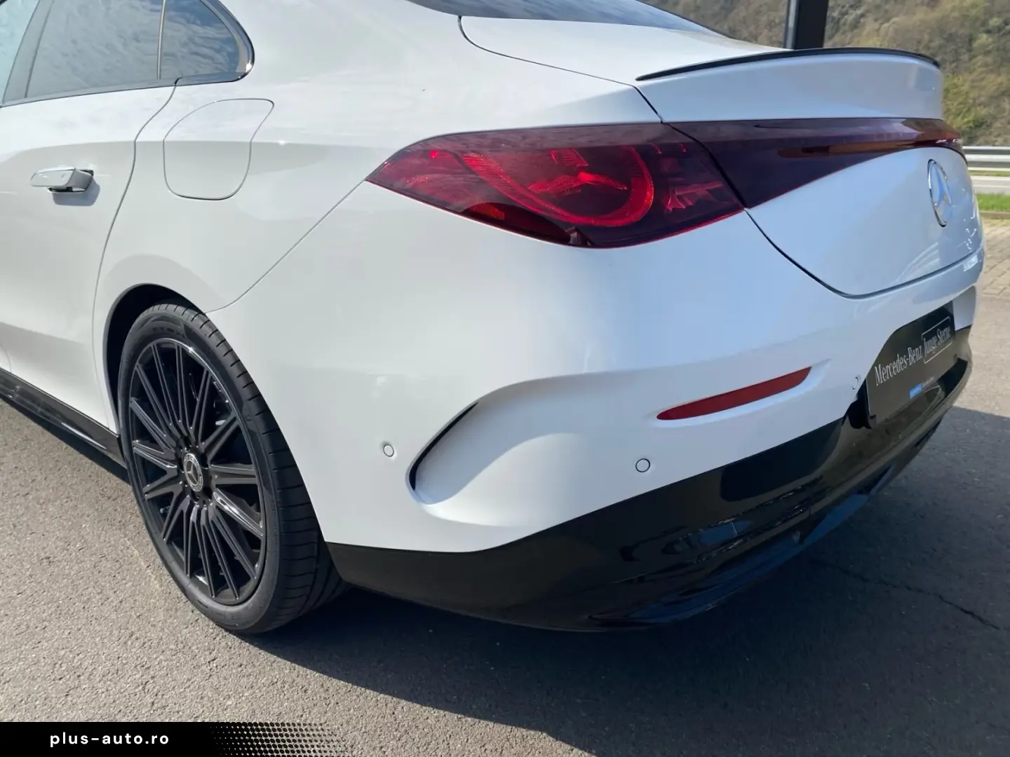 Mercedes-Benz CLA 180 AMG  PREMIUM SUPERSCREEN