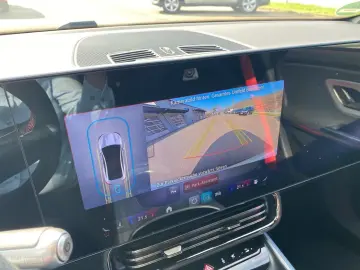 Mercedes-Benz CLA 180 AMG  PREMIUM SUPERSCREEN