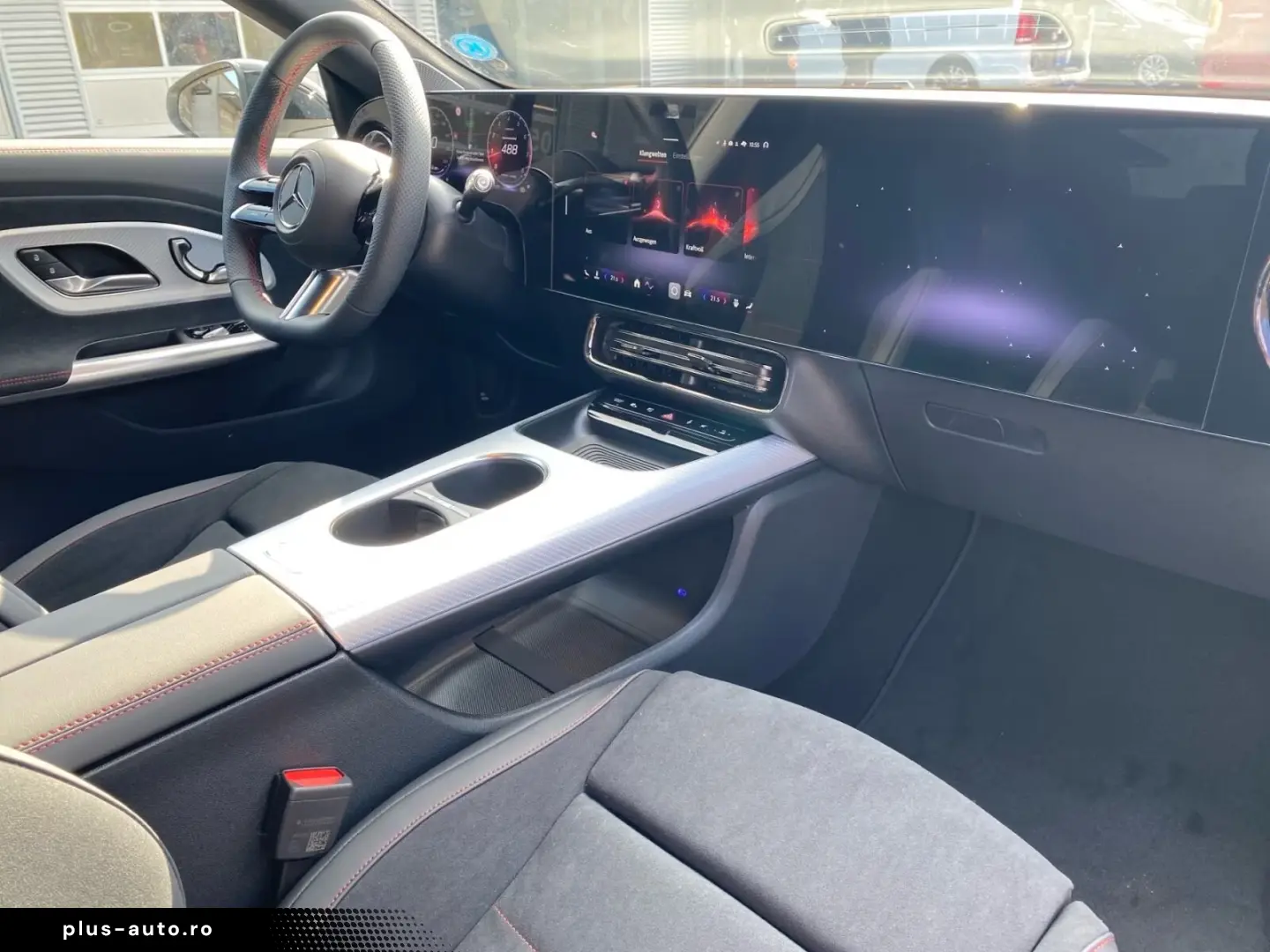 Mercedes-Benz CLA 180 AMG  PREMIUM SUPERSCREEN