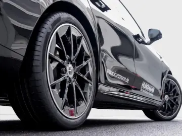 Mercedes-Benz CLA 200 AMG Night Superscreen Panorama