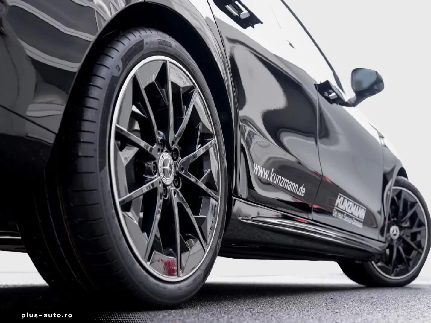 Mercedes-Benz CLA 200 AMG Night Superscreen Panorama