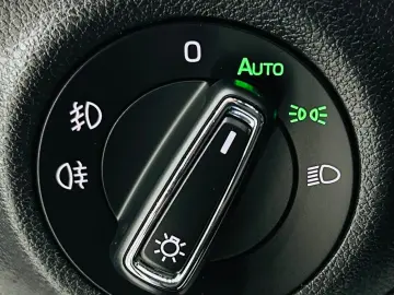 SKODA KAROQ 2018 1.6D E6 Garantie 12 Luni Rate Avans 0 Doar